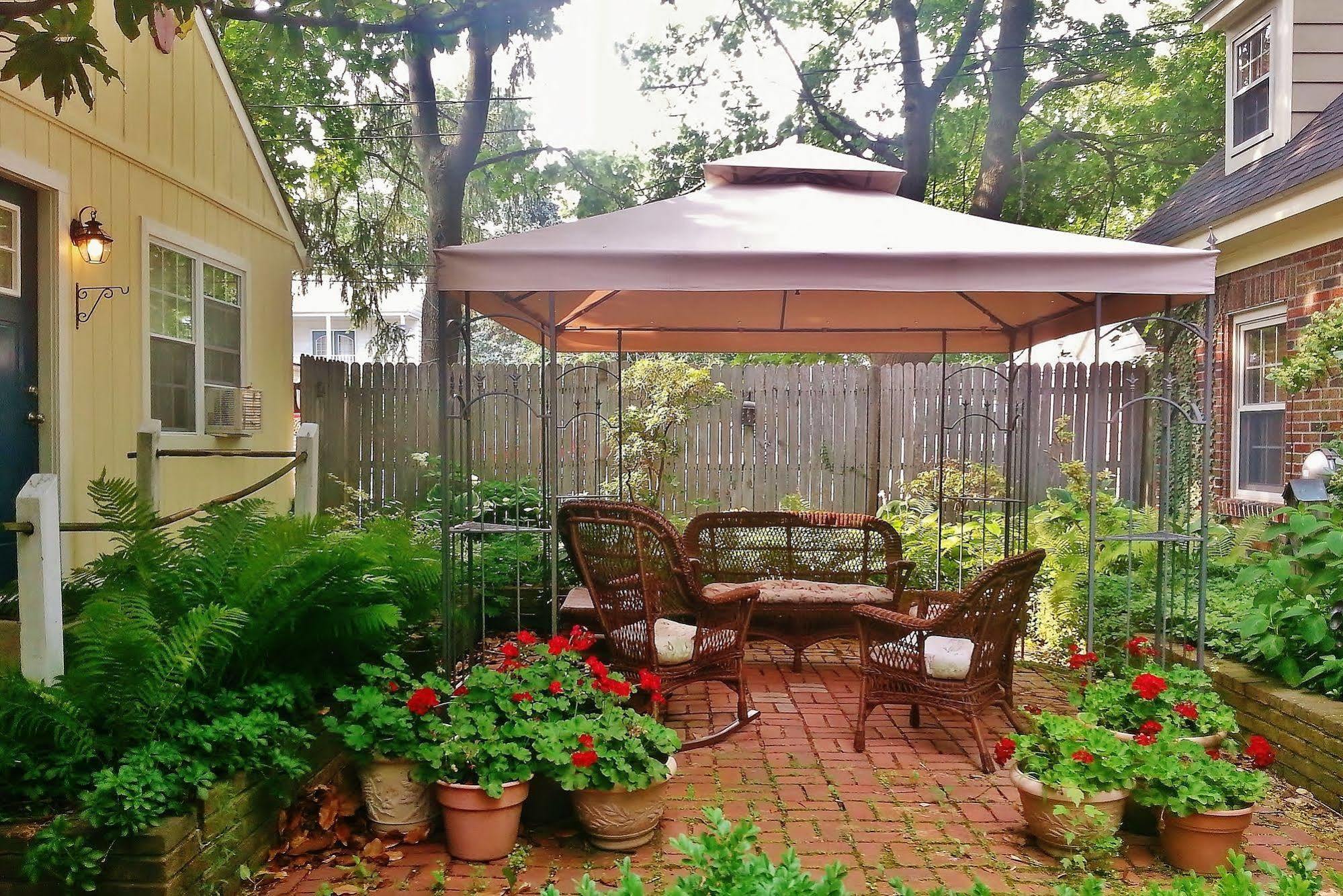 Apple Bin Inn Willow Street Екстериор снимка